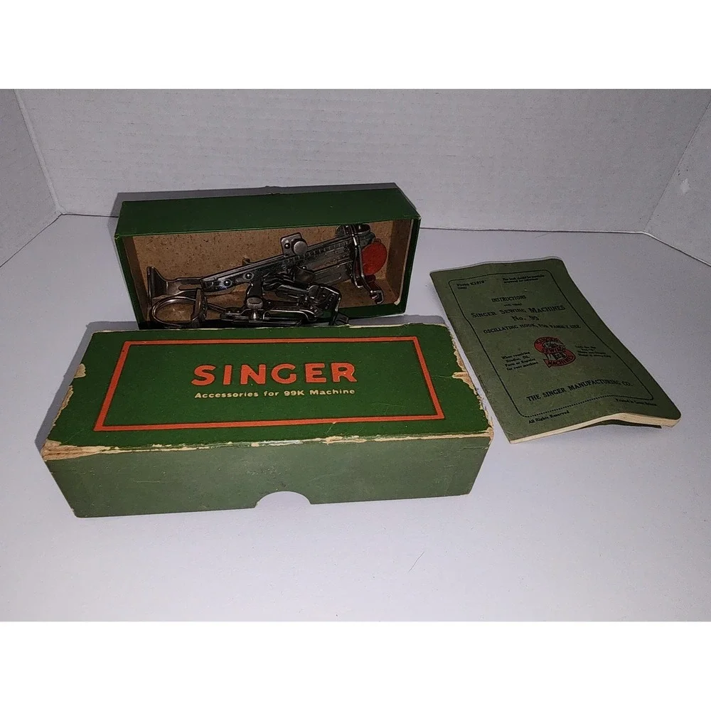 Singer‎ Sewing Machine 99K Book and Accessories